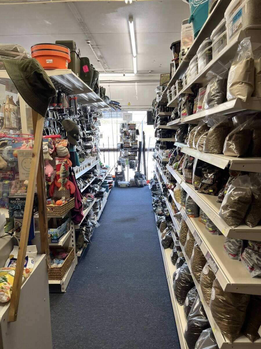 Independent Pet & Fishing Supplies  Business for Sale in Banbury Oxfordshire Photo 10
