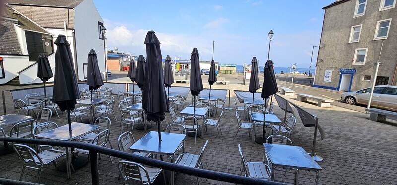 Fantastic Restaurant & Bar Opportunity within the seaside town of Largs. 'Stone's throw' from beach