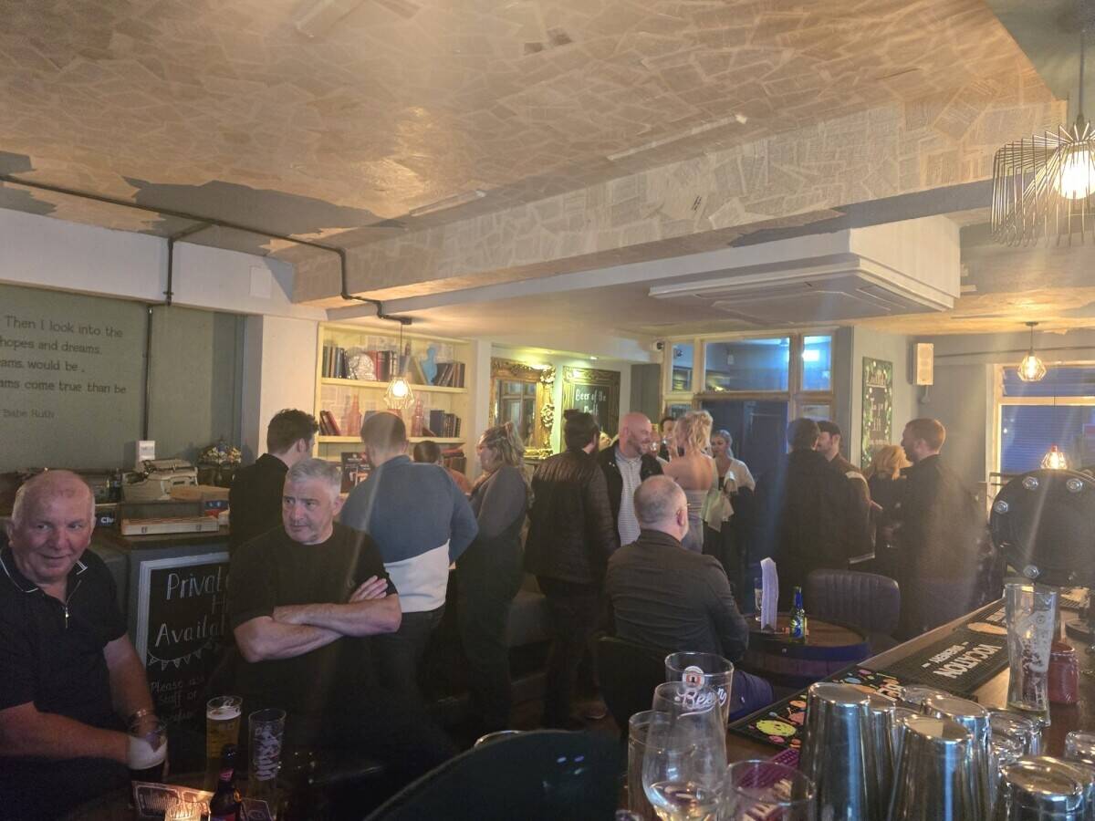 Cocktail Bar & restaurant For Sale in Warrington