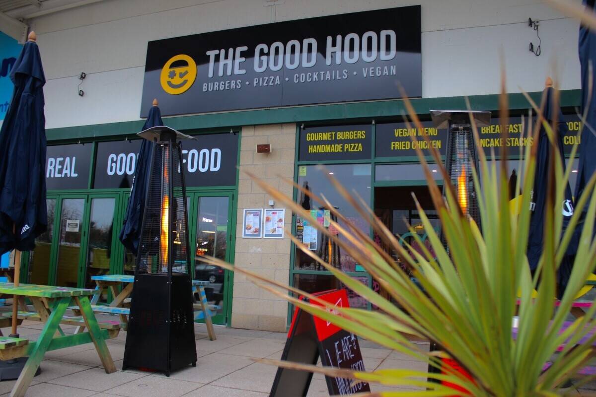 Restaurant & bar for sale in Southport prime location