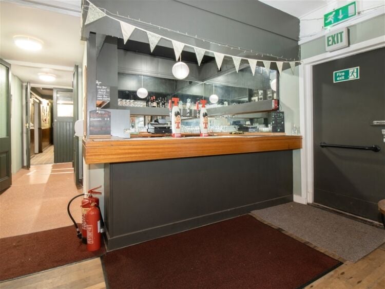 New Inn and Microbrewery Photo 13