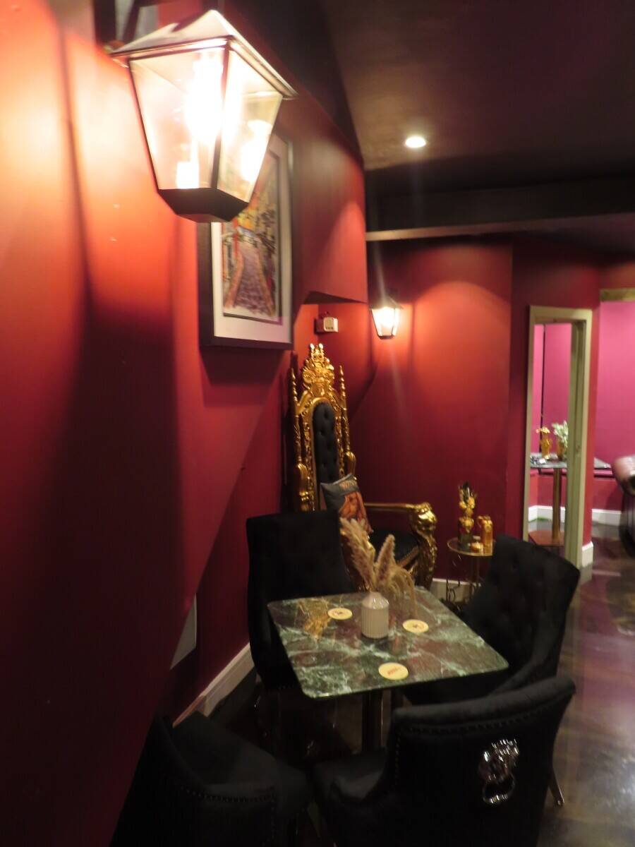 BAR  sale &pound;7,000. let @ &pound;1,500 per month . Rent Advance 3 months &pound;4,500 . 3 year lease initially . A