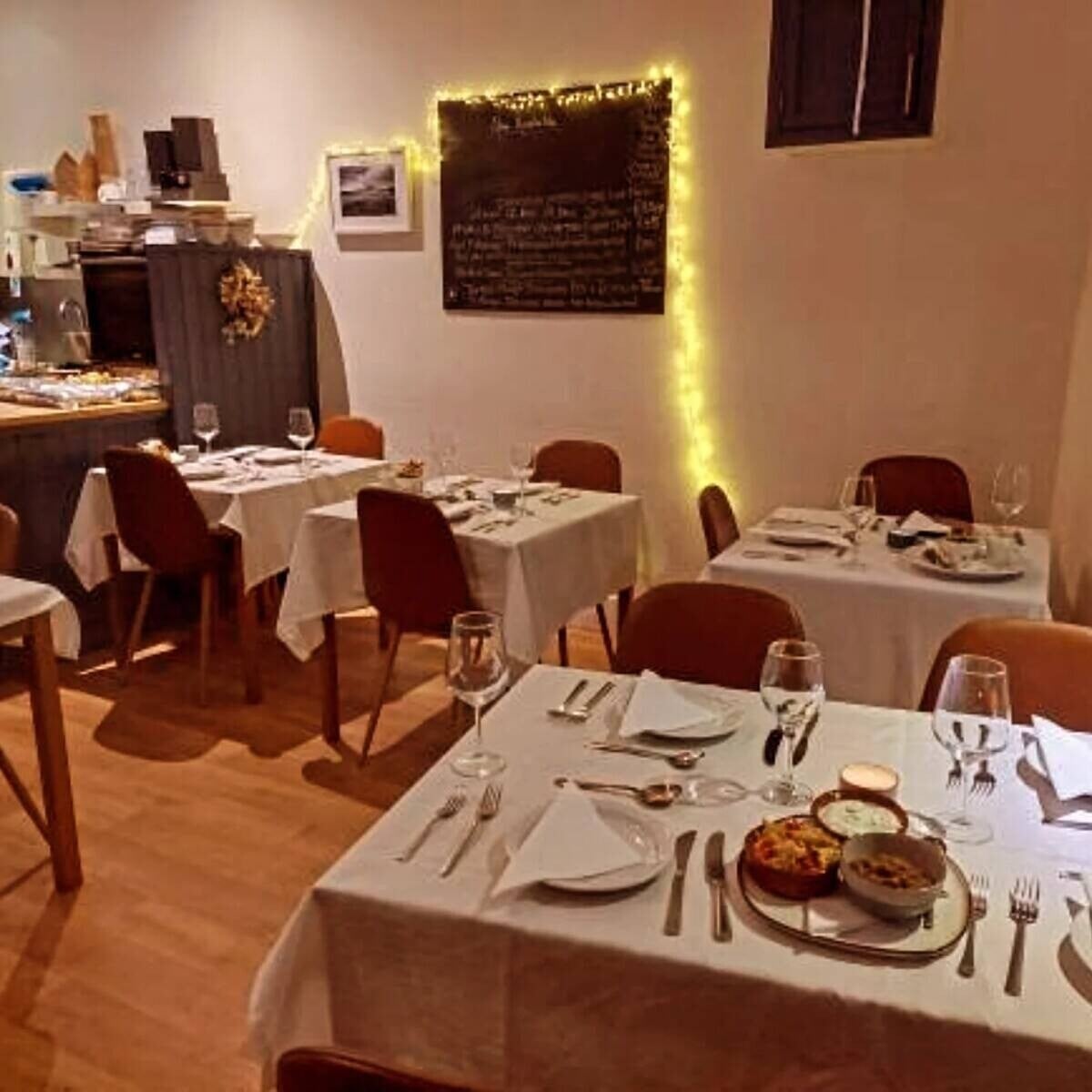 Thriving Cafe/restaurant for sale in Horbury, West Yorkshire-Great opportunity for new owner to build on success Photo 8
