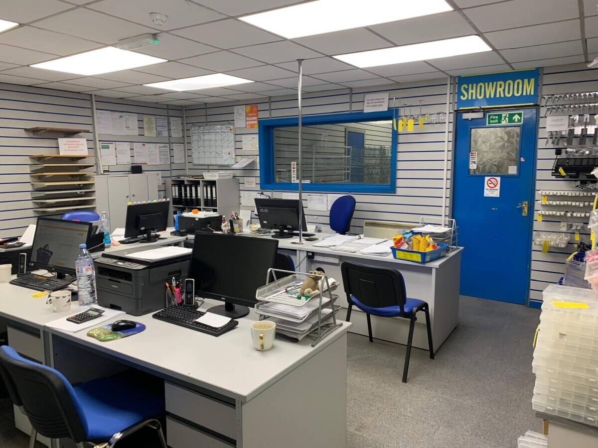 Leasehold Profitable Shopfitting Supplies Retail Wholesale Equipment Business Preston For Sale Photo 13