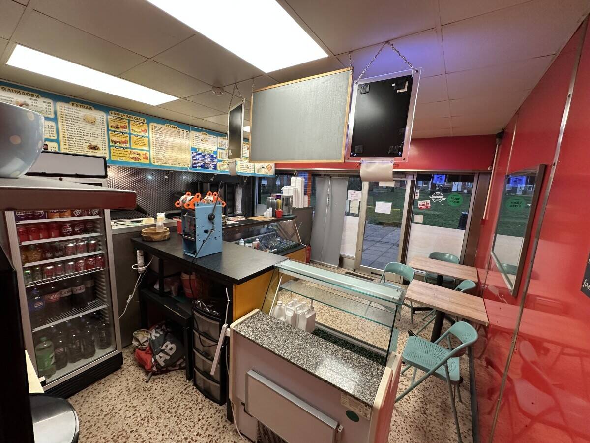 Kebab & Pizza Takeaway shop for sale in Gillingham Kent  Photo 13