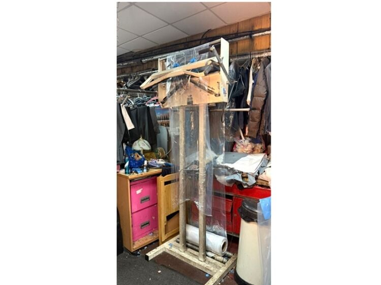 Cleaned to Perfection – Long-Established Dry Cleaners in New Cross