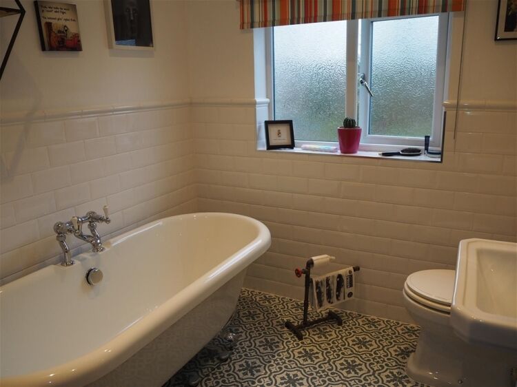 Kennels, Cattery & Equestrian businesses For Sale in Doncaster Photo 13