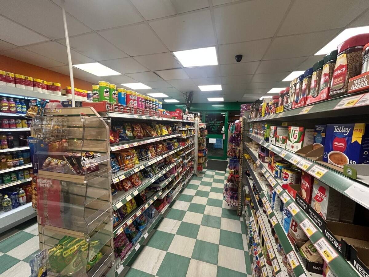 Profitable Convenience Store & Off Licence with  Low Rent & New Lease - Northampton Photo 13