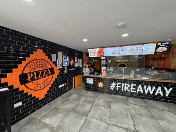 Leasehold Pizza Takeaway Franchise Located In Finham, Coventry Photo 13