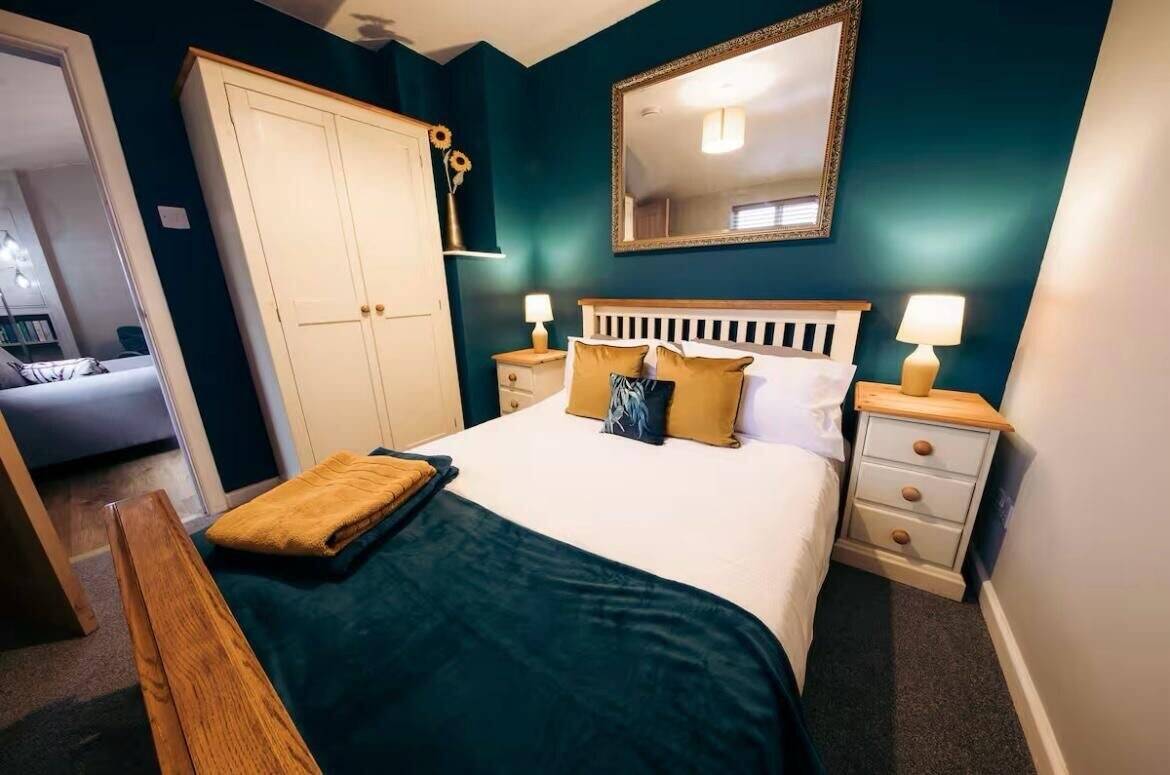 Freehold Licensed Café Coffee Bistro Bar Business Guest Accommodation Dent Yorkshire Dales For Sale Photo 13