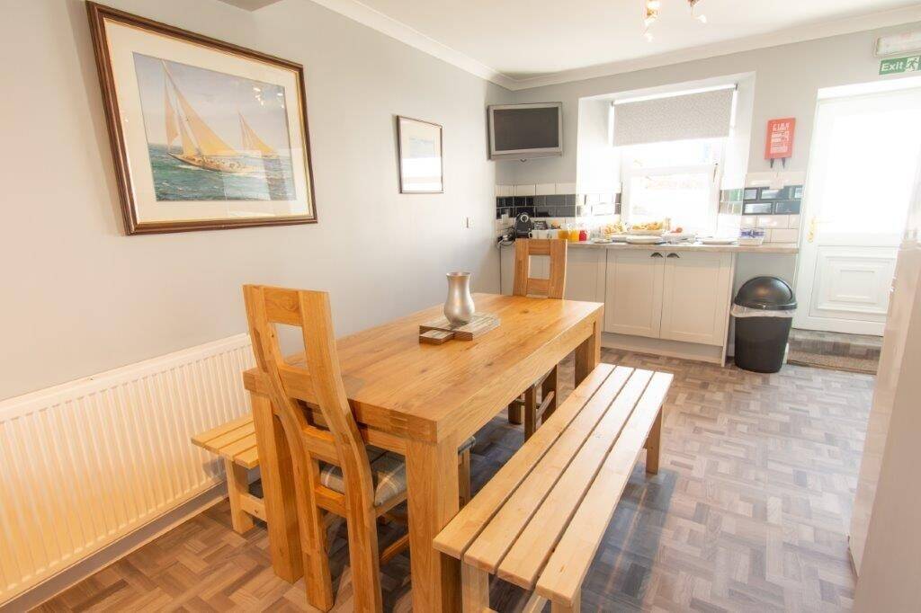 A Turnkey Hospitality Business with Established Reputation - To Let Photo 13