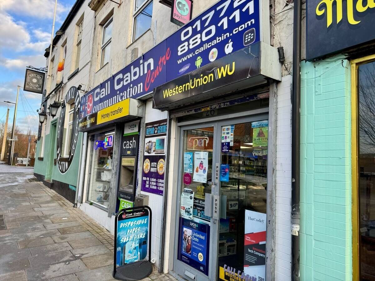 Established Mobile Phone Repair Shop Trading Since 1997 Photo 13