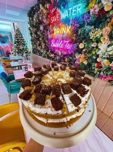 BUBBLE TEA, COFFEE & DESSERT SHOP FOR SALE –PRIME SHOPPING CENTRE, PETERBOROUGH