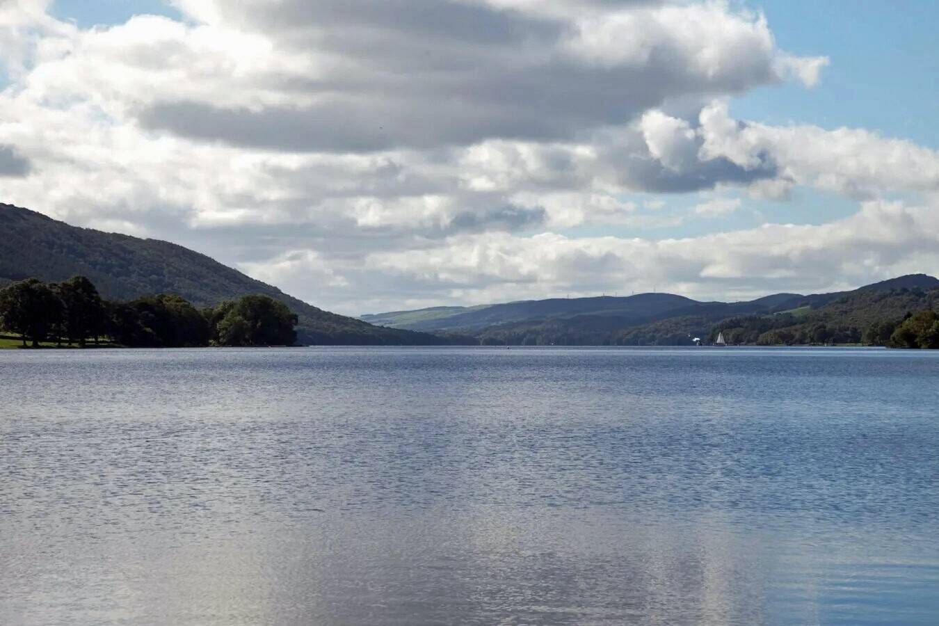 YHA HOLLY HOW (CONISTON) - TEN BEDROOM COUNTRY HOUSE HOSTEL & DETACHED HOUSE LOCATED IN STUNNING LAK Photo 13
