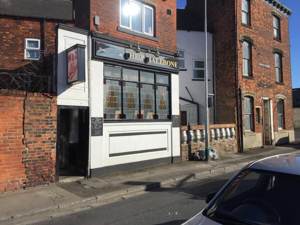 EAST YORKSHIRE - TRADITIONAL 4 BEDROOM PUBLIC HOUSE Photo 13