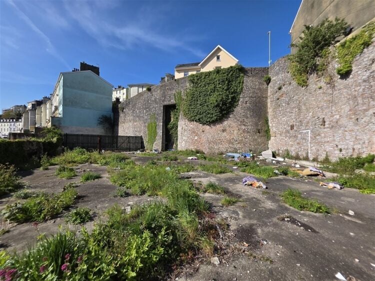 Auction Lot: Development Land with lapsed planning, Torquay For Sale in Torquay Photo 13