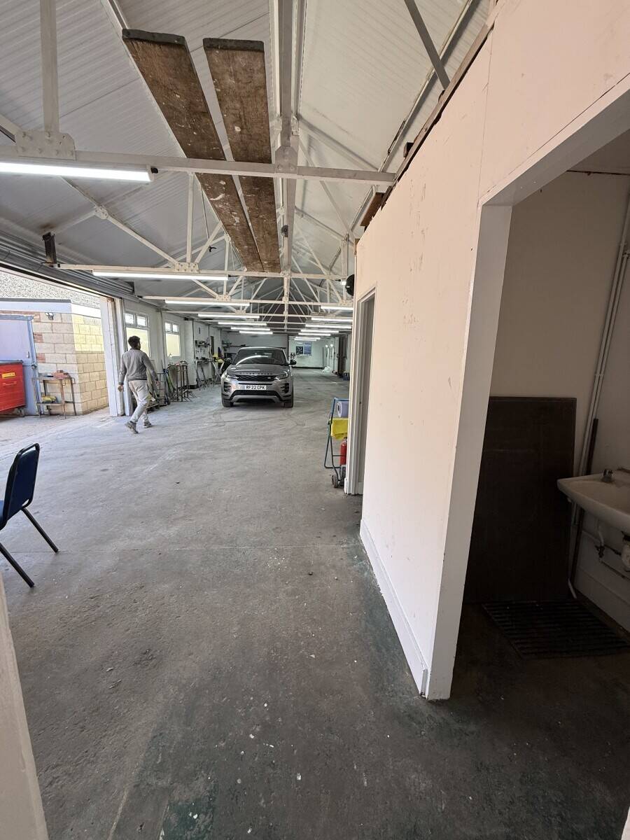 Established Car Bodywork Shop For Sale Lease