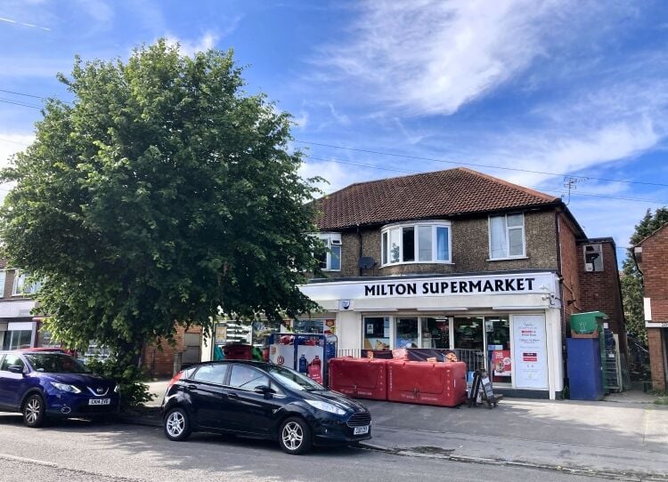 CONVENIENCE STORE/SUPERMARKET with POST OFFICE