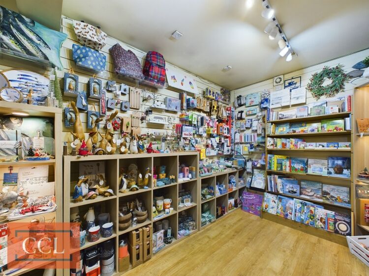 Well-established and diverse retail business. Photo 13
