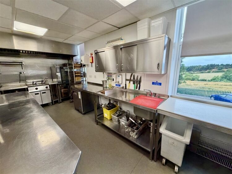 Restaurants For Sale in Birkenshaw