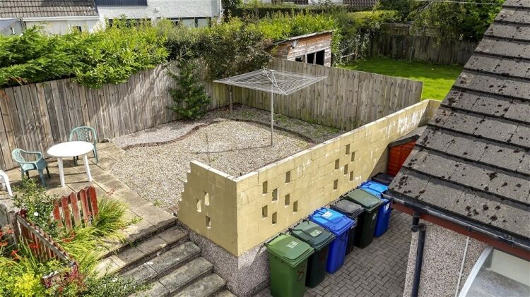 House of Multiple Occupancy and Self Contained Annex