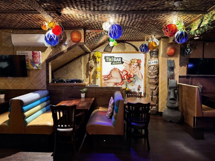 Tiki Bar & Darts Den for sale in Glasgow City Centre with cocktails, Thai cuisine, and darts. Photo 13