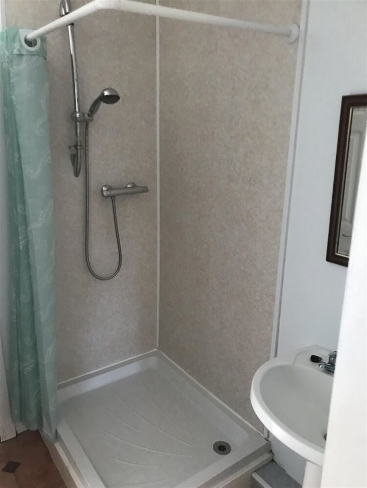 FREEHOLD INVESTMENT OPPORTUNITY