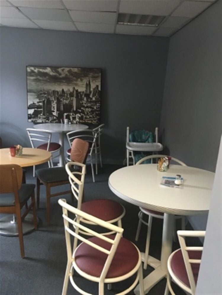 NEWLY REFURBISHED COFFEE SHOP & RESTAURANT IN WIGAN TOWN CENTRE Photo 14