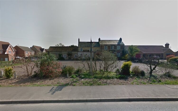 IMPRESSIVE FREEHOLD VILLAGE PUBLIC HOUSE & RESTAURANT IN THE CAMBRIDGESHIRE FENS
