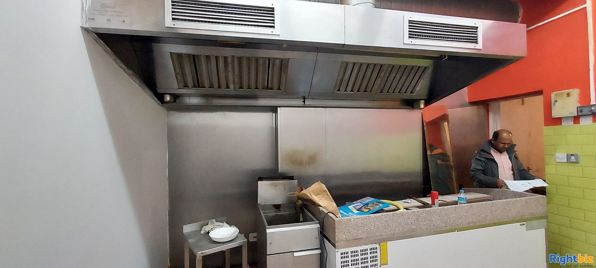 One A3 Licence user (Burgar,Pizza,Kebab,Grills) Restaurant will be Rent Photo 10