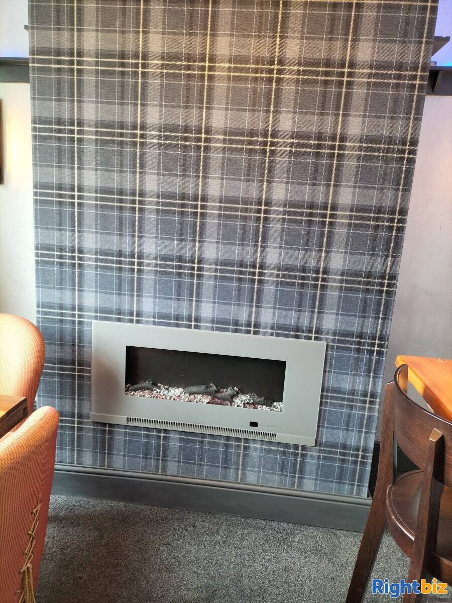 Free House Pub with 5 lettings room + one self-contained apartment & 3 bed self-accommodation Photo 14