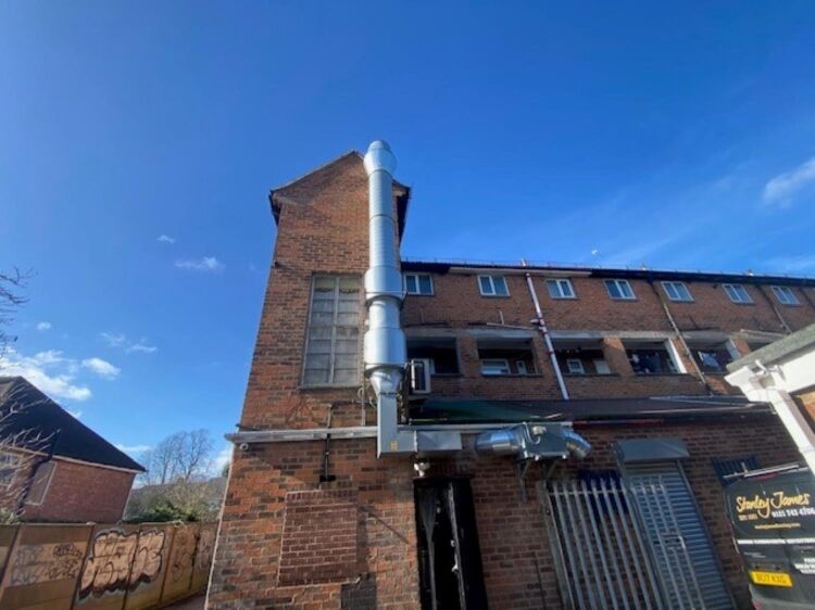 Leasehold Café Bar & Italian Restaurant Located In Sheldon