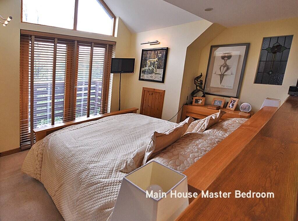Fantastic Lifestyle Business Large Highland Villa with 2 Lodges overlooking the Nevis Mountain Range