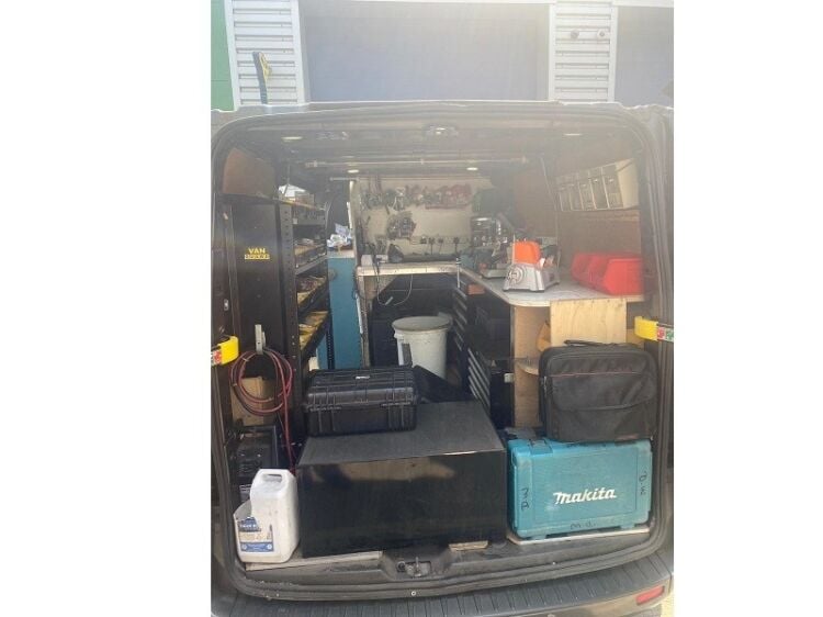 Extremely well established locksmiths business for sale Photo 14