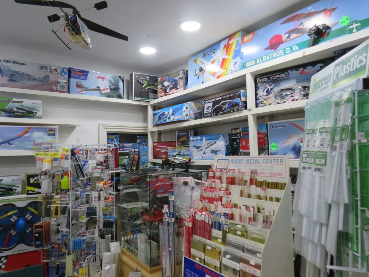 Very Well-known Long Established Post Office, Gifts, Confectionary and Model Gifts Shop
