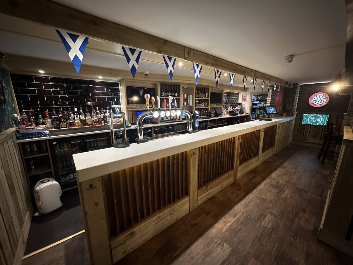 60 Cover Attractive Town Centre Restaurant & 40 Cover Separate Bar Photo 13