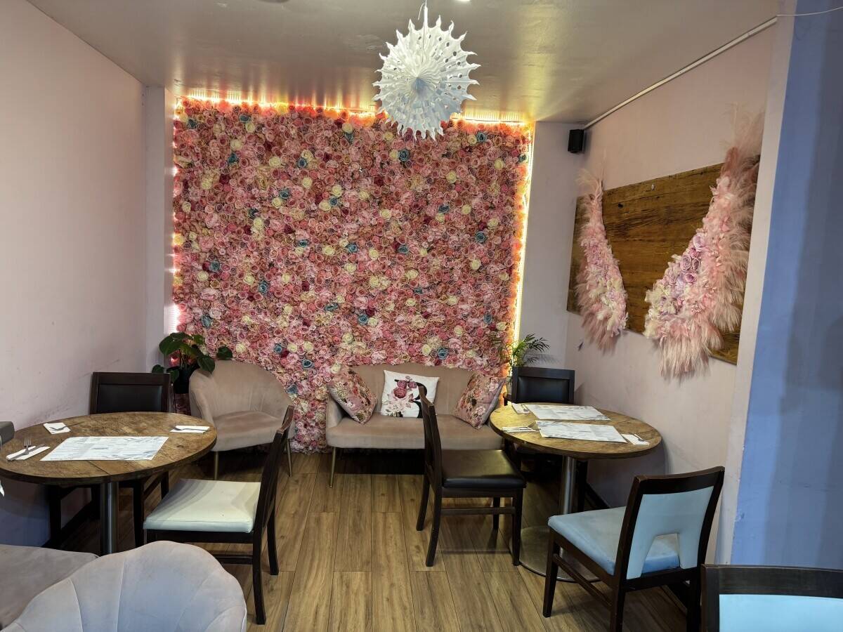 Cafe and Bar in Brighton