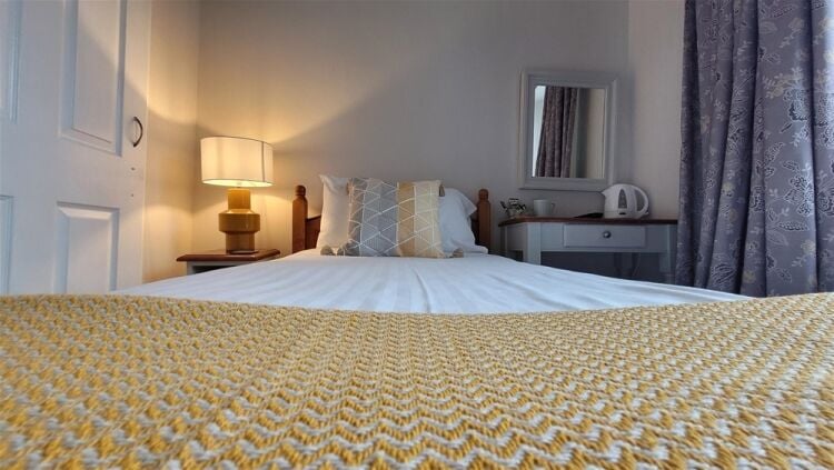 Outstanding West Cornwall Hotel, Pub & Restaurant For Sale in Penzance