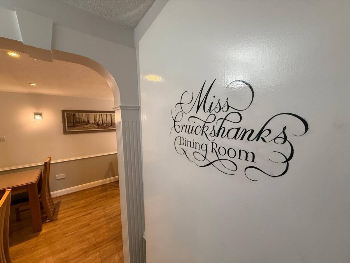 Beautifully Presented, Well Established Guest House (ref 1729)
