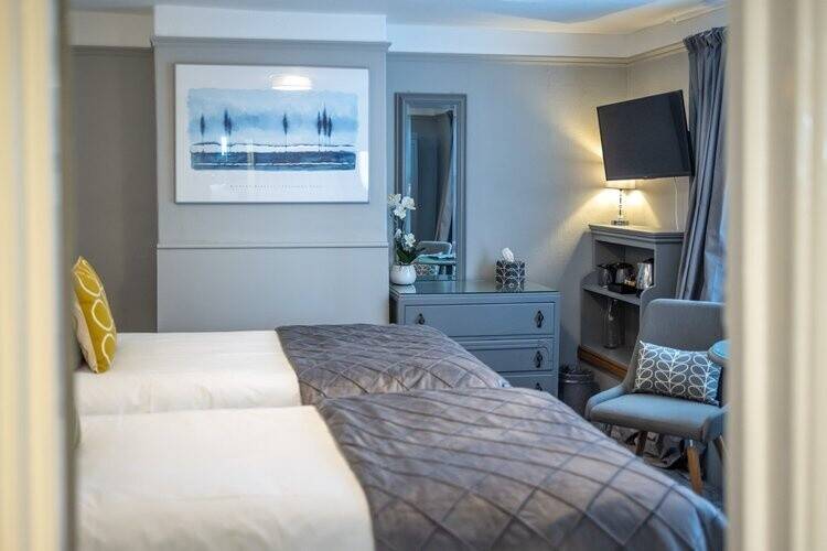 Outstanding Seaside Guest House Weymouth TripAdvisor No.8 in The World Photo 6