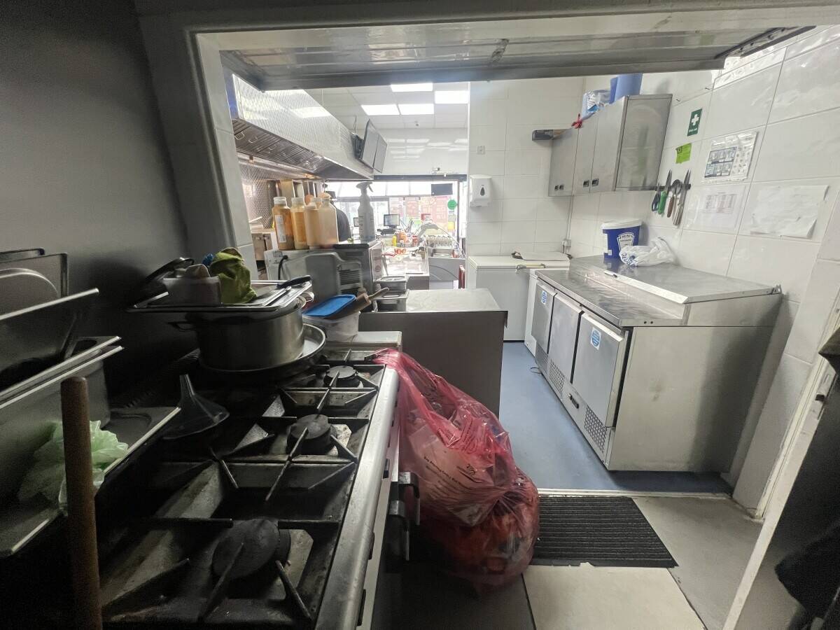 Food takeaway  Photo 14