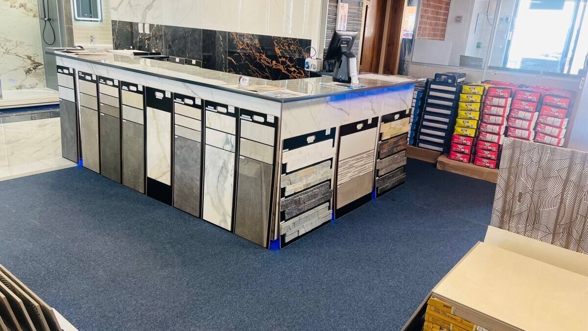 Bathoom & Tile retailer for sale