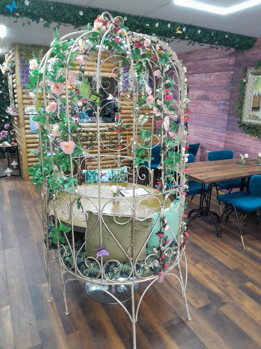 Cafe