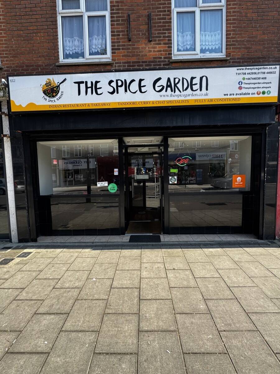 Indian restaurant with three 2-bedroom apartments in Elm Park