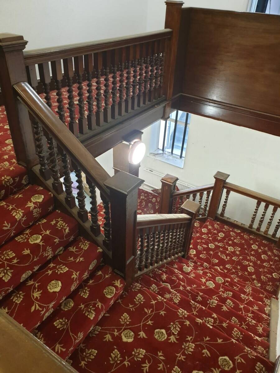 18 Bedroom Hotel For Sale
