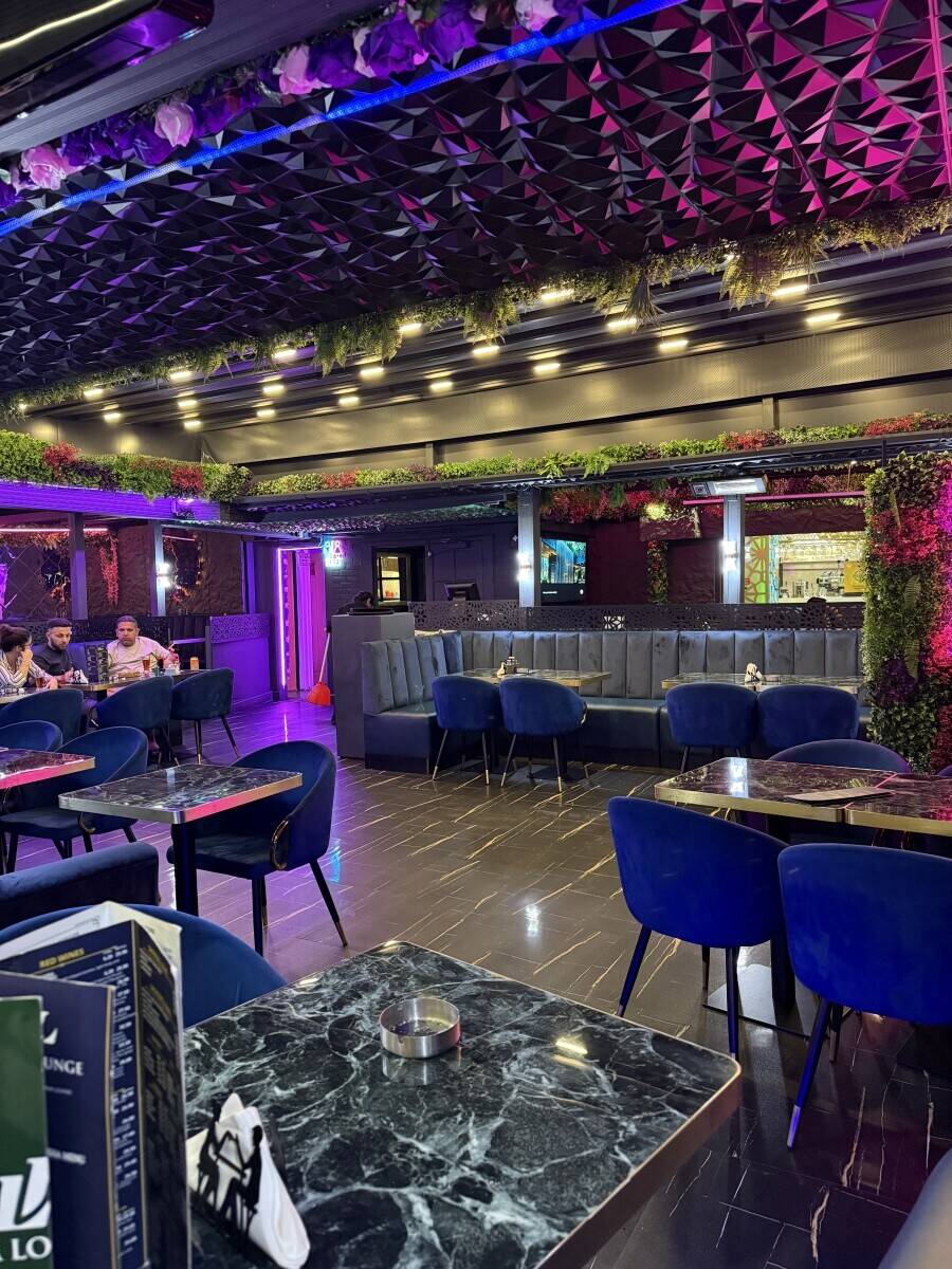 Mediterranean restaurant and shisha lounge for sale in South London Photo 14