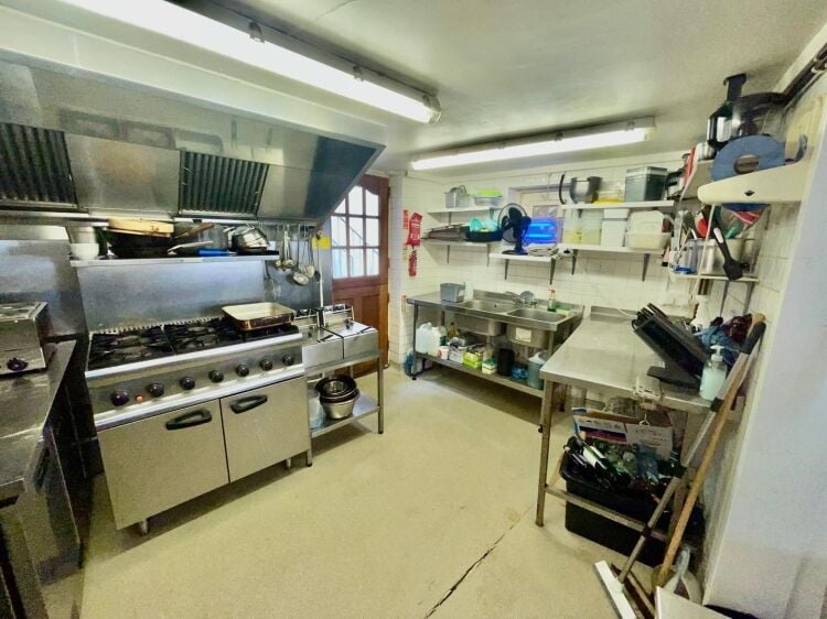 Leasehold Street Food Restaurant Located In Penzance Town Centre Photo 14