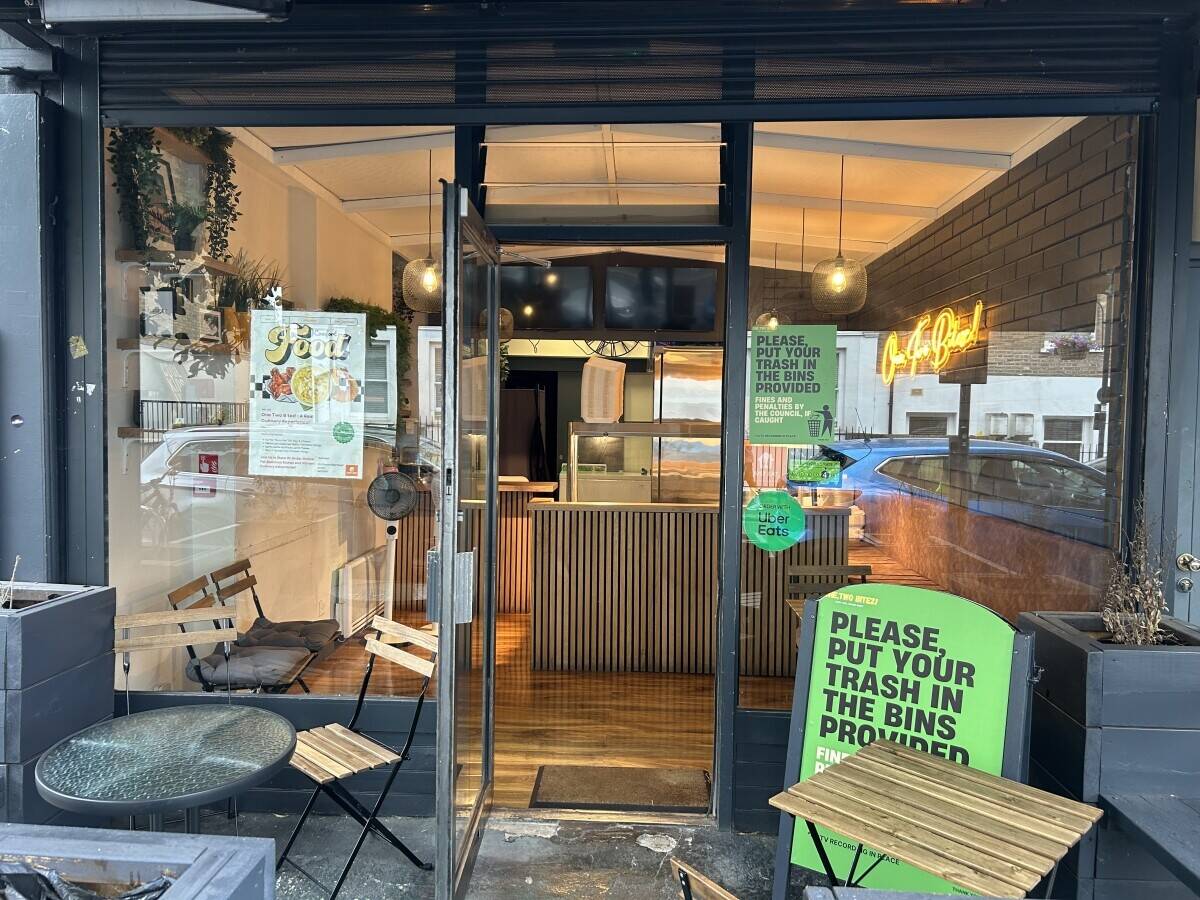 Afro-Caribbean Soulfood Takeaway Restaurant For Sale in Acton West London Photo 15