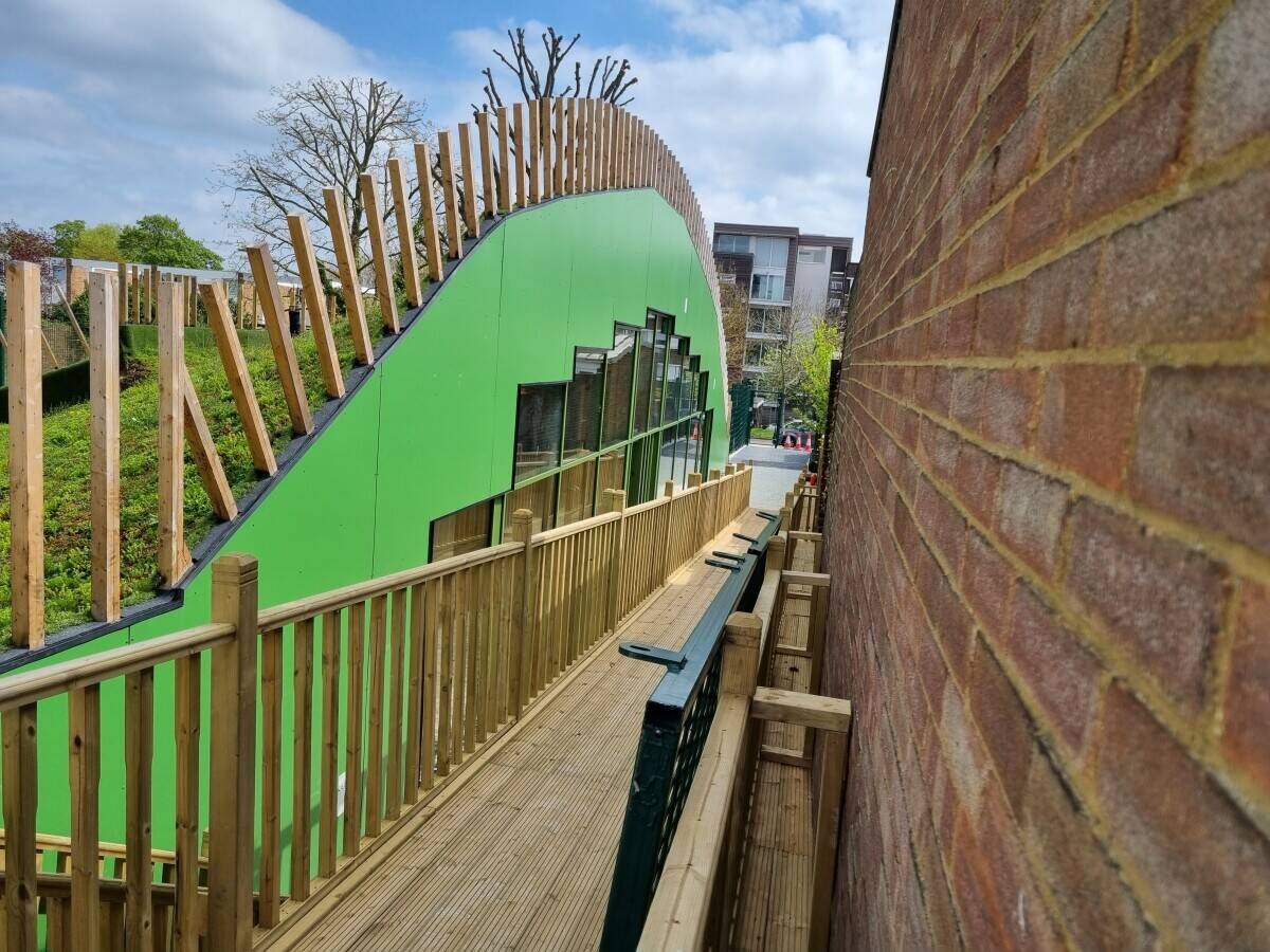 Commercial Earth Sheltered Eco Property & Land with D1 planning permission Photo 12