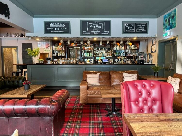 Bar, Bistro Opportunity in Uphall, Broxburn Photo 14